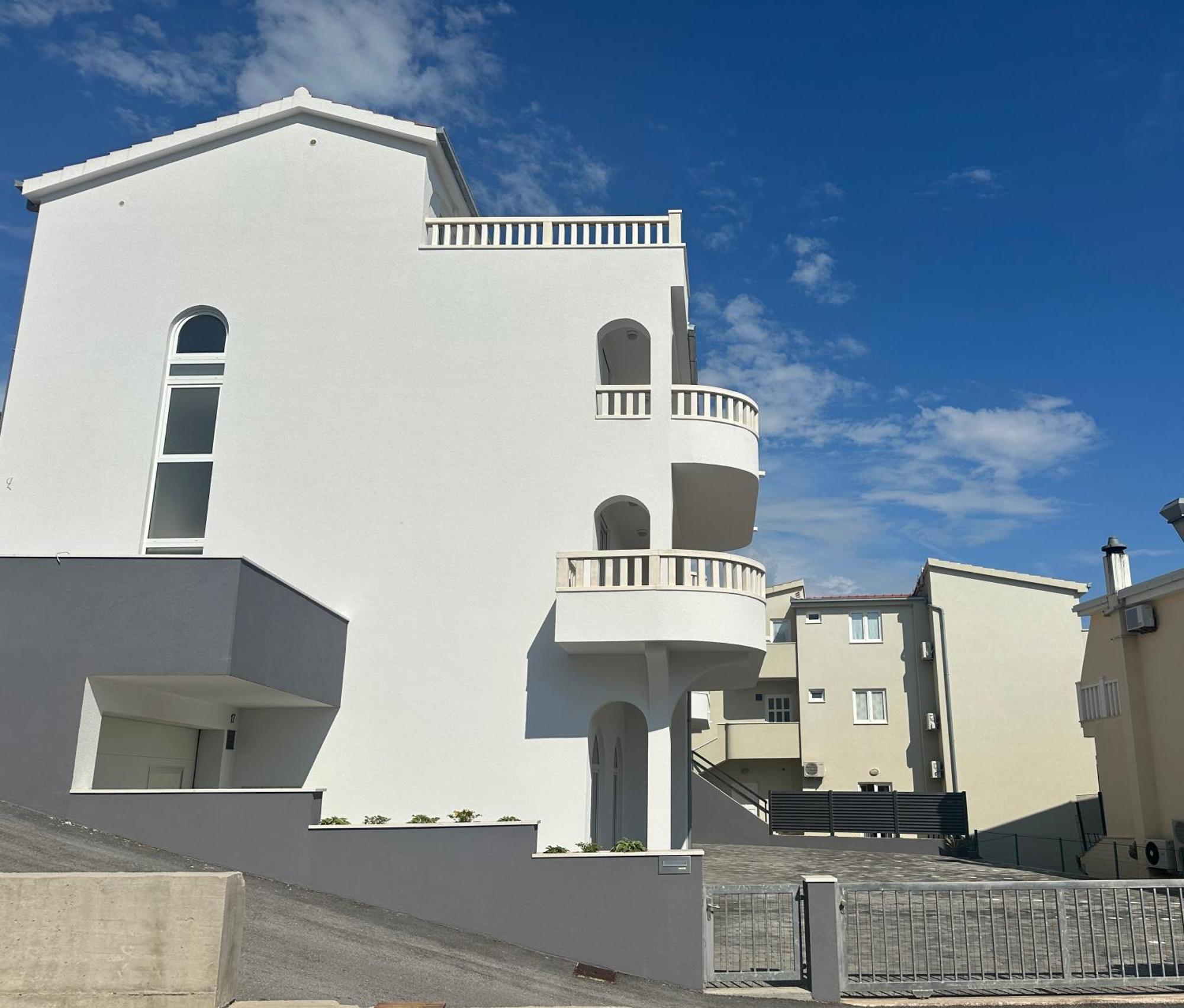Cala Apartments Stanici Ngoại thất bức ảnh